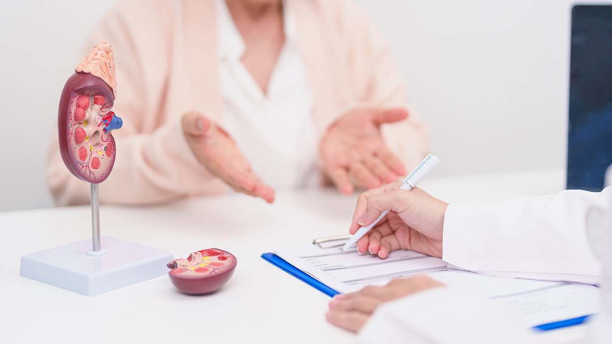 Patient receiving a bladder cancer consultation from a urologist
